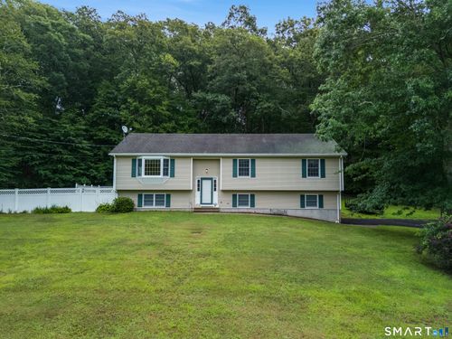 32 School House Road, Preston, CT, 06365 | Card Image