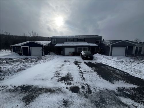 214 Wildwood Rdg, Frankfort, NY, 13340-9103 | Card Image