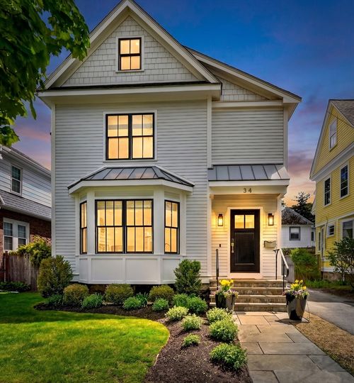 34 Irving St, Newton, MA, 02459-1637 | Card Image
