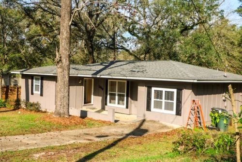1830 Wales Dr, TALLAHASSEE, FL, 32303-3530 | Card Image