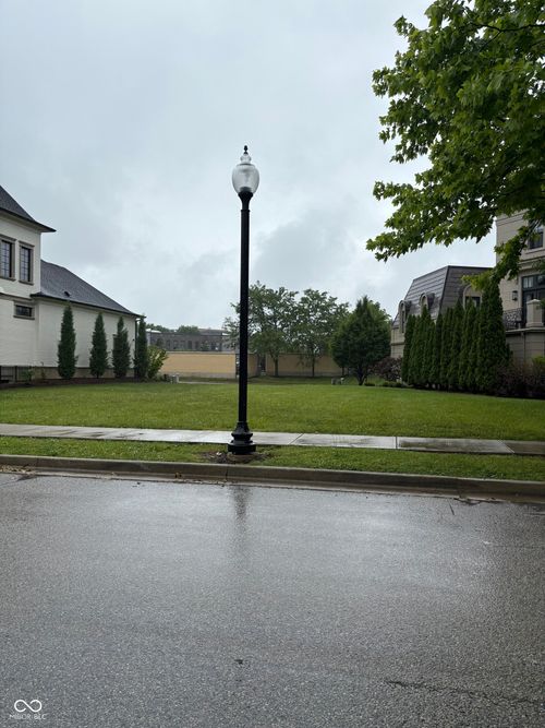 1902 Rhettsbury St, Carmel, IN, 46032-7295 | Card Image