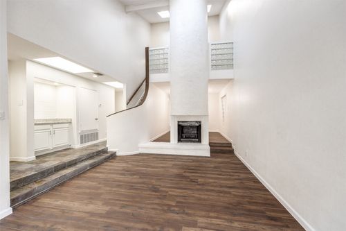 9838 Baseline Dr, Dallas, TX, 75243-4514 | Card Image