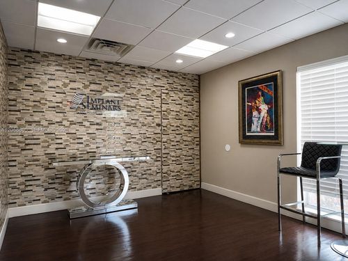 1830 Ne 153rd Street, North Miami Beach, FL, 33162 | Card Image