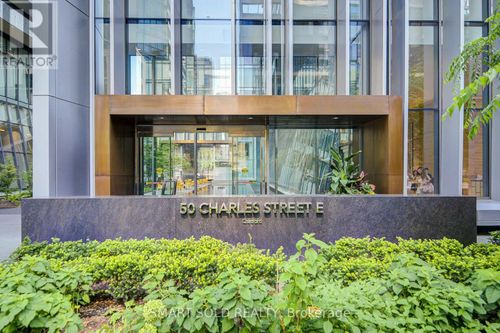 2909-50 Charles St E, Toronto, ON, M4Y0C3 | Card Image