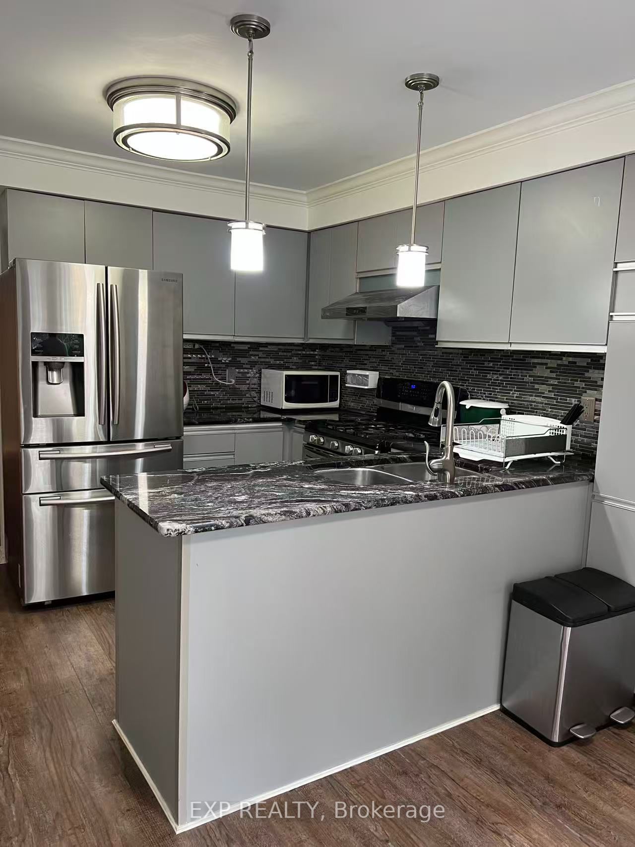 Residential Lease in Pickering 4