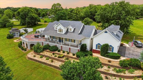 1061 S Eagle Lake Drive, Nixa, MO, 65714 | Card Image