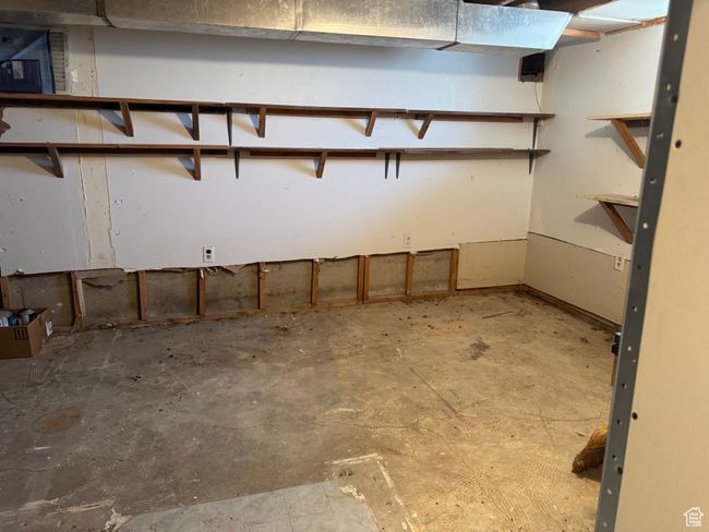 View of unfinished basement | Image 21