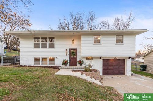 136 Zenith Drive, Council Bluffs, IA, 51503 | Card Image