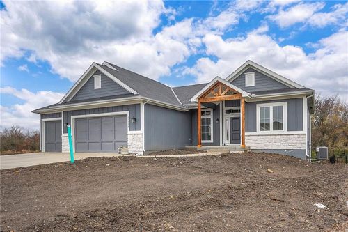 17732 S Brockway St, Olathe, KS, 66062-2848 | Card Image