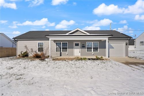 118 Clark Rd, Charlestown, IN, 47111-1959 | Card Image