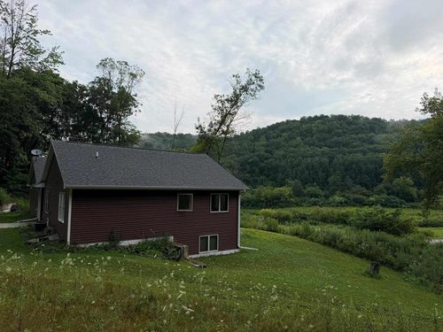 21881 Kale Rd, Sparta, WI, 54656 | Card Image