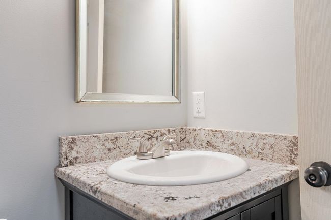 266 Locustdale Loop, House other with 6 bedrooms, 3 bathrooms and null parking in SHENANDOAH VA | Image 37