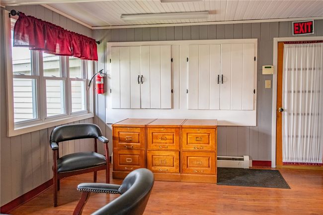 94 Main St, House other with 3 bedrooms, 3 bathrooms and null parking in Stamford NY | Image 13
