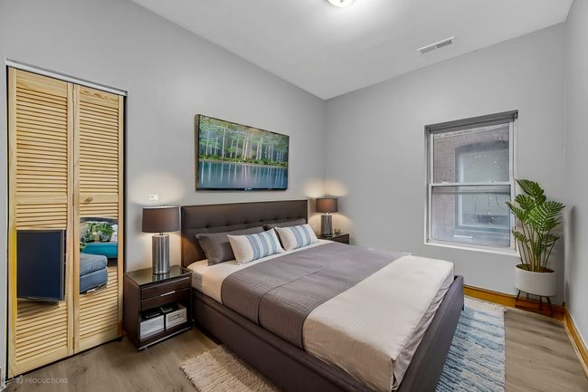 APT-2 - 4829 S Prairie Ave, Condo with 3 bedrooms, 2 bathrooms and 1 parking in CHICAGO IL | Image 15