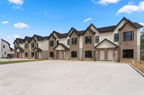 619 Clarence St, Lake Charles, LA, 70601-5370 | Card Image