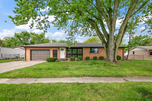 112 N El Dorado Dr, Kankakee, IL, 60901-7750 | Card Image