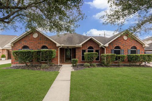 3403 Kerr Ln, Pearland, TX, 77584-5535 | Card Image