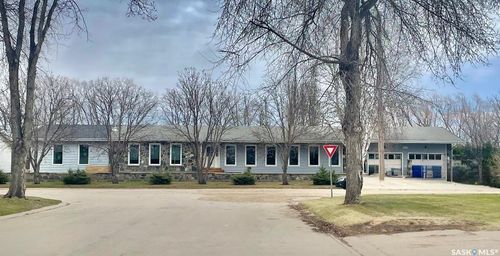 626 Mary St, Canora, SK, S0A0T0 | Card Image