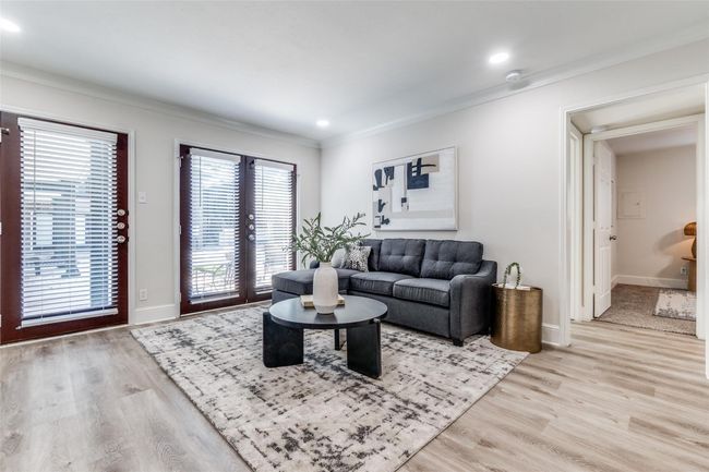 APT-120 - 10211 Regal Oaks Dr, Condo with 2 bedrooms, 2 bathrooms and null parking in Dallas TX | Image 4
