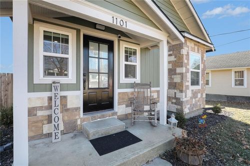 1101 Pacific Ave, Osawatomie, KS, 66064-1520 | Card Image