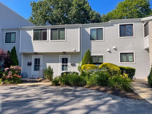 69-69 Riverside Avenue, Stamford, CT, 06878 | Card Image