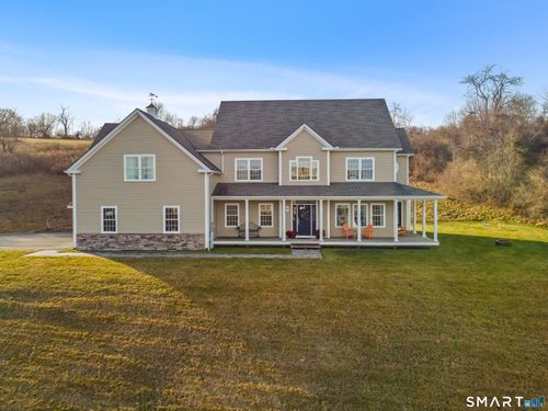 190 Willow Creek Estates Dr, Southbury, CT, 06488-4712 | Card Image