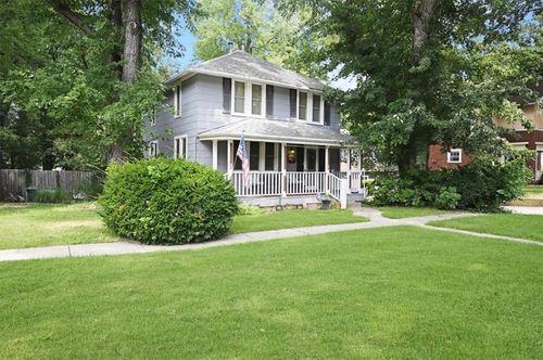 322 Arch St, Leavenworth, KS, 66048-3422 | Card Image