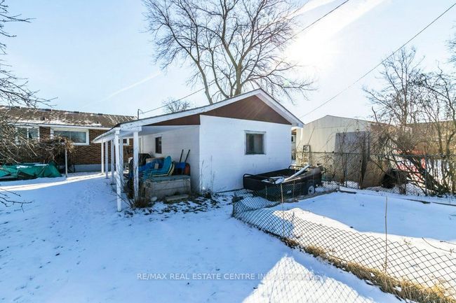58 Gail St, House other with 3 bedrooms, 2 bathrooms and 3 parking in Cambridge ON | Image 33