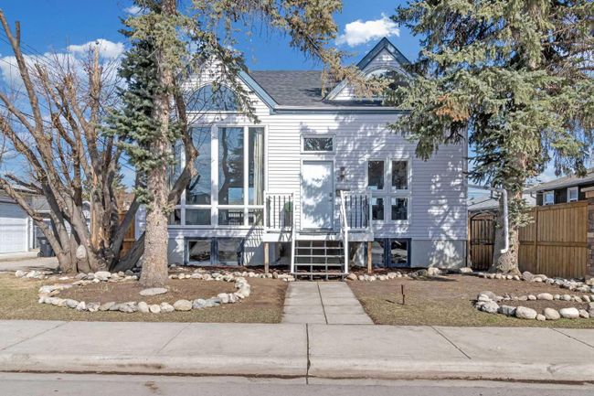 5418 4 A Street Sw, Home with 4 bedrooms, 2 bathrooms and null parking in Calgary AB | Image 1