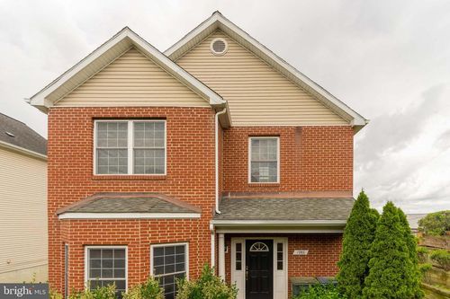 1986 Retta Gilliam Ct Se, WASHINGTON, DC, 20020-4610 | Card Image