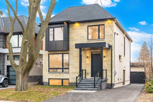 11 Bentley Dr, Etobicoke, ON, M8Z3L9 | Card Image