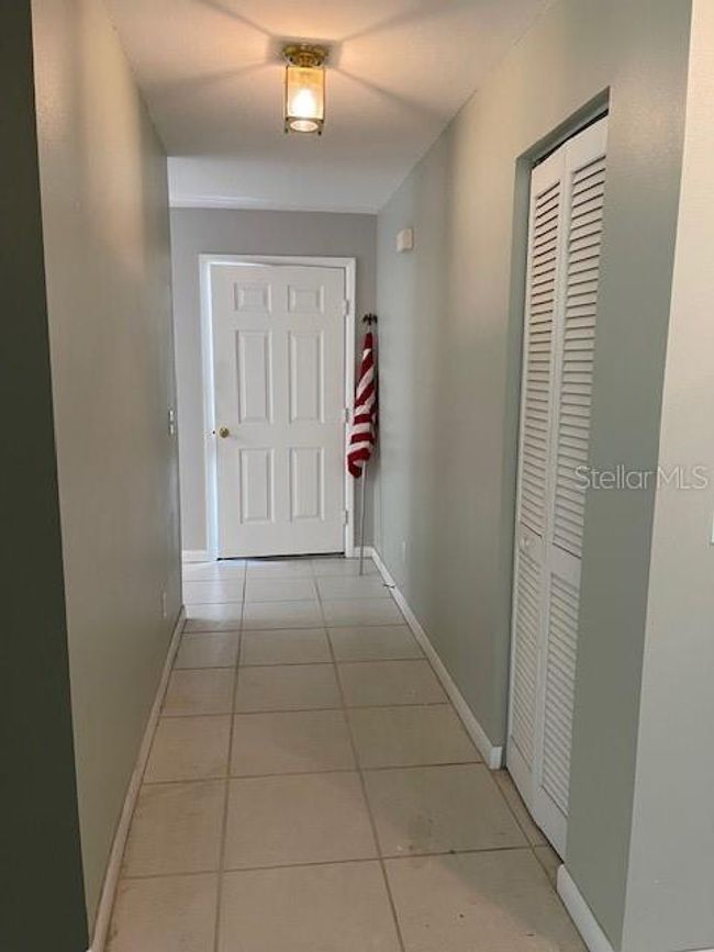 9711 Sw 97 Th Pl, House other with 2 bedrooms, 2 bathrooms and null parking in Ocala FL | Image 5