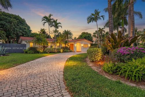 1661 Bel Air Ave, Pompano Beach, FL, 33062-7668 | Card Image
