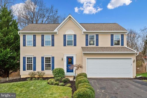 9306 Karen Court, MANASSAS PARK, VA, 20111 | Card Image