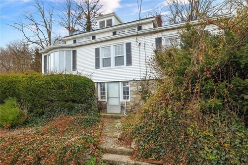 17 Oak Ave, Highland Falls, NY, 10928-1308 | Card Image