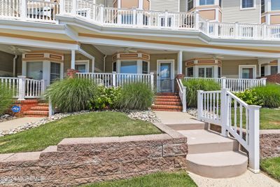 31 Pavilion Avenue, Condo with 3 bedrooms, 2 bathrooms and null parking in Long Branch NJ | Image 1