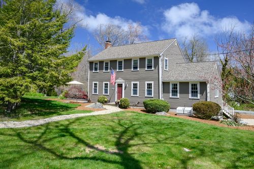 235 Pond St, Cohasset, MA, 02025-1937 | Card Image