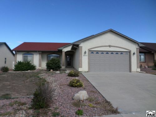 2315 Meadowlark Ln, Pueblo, CO, 81008-2261 | Card Image