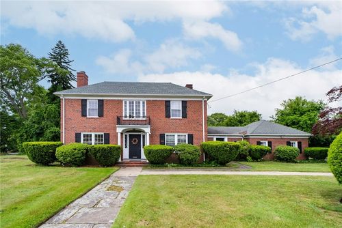 873 Warwick Ave, Warwick, RI, 02888-3645 | Card Image