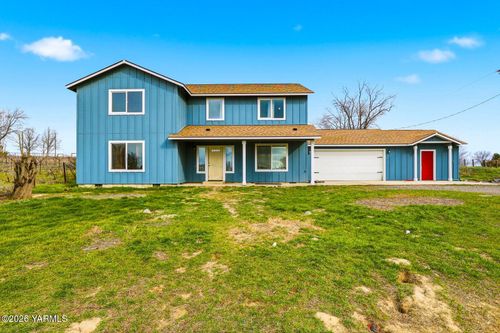 1191 Nelson Rd, Granger, WA, 98932-9575 | Card Image