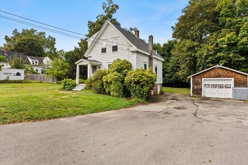 391 Bedford St, East Bridgewater, MA, 02333-1903 | Card Image