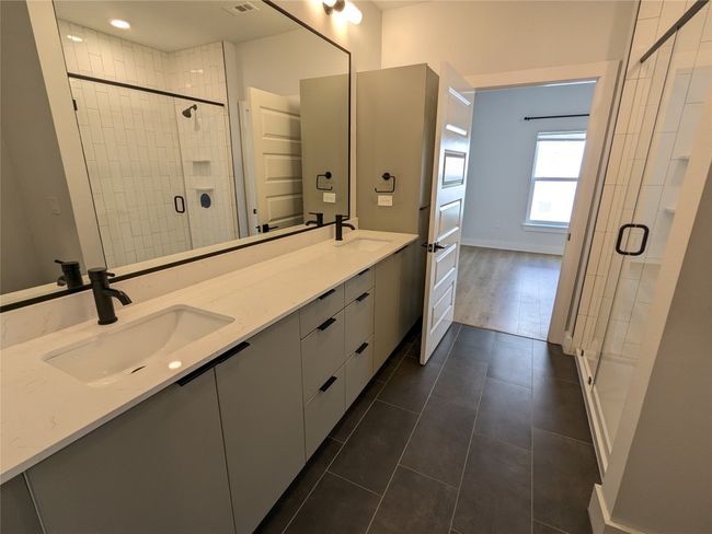 APT-416 - 2500 Longview St, Condo with 2 bedrooms, 2 bathrooms and 2 parking in Austin TX | Image 9