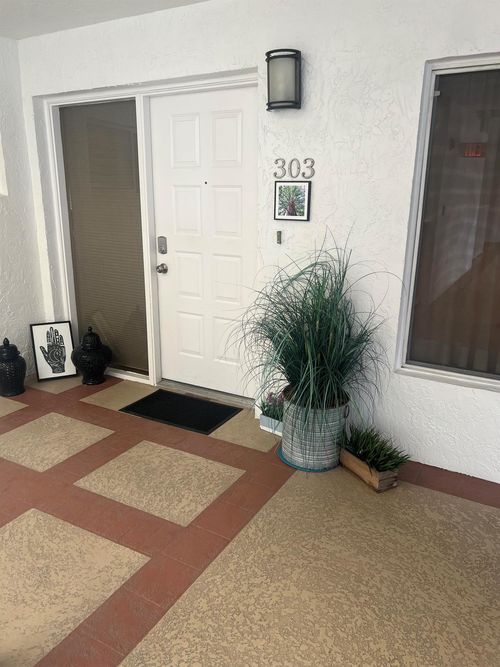 apt-303-7370 Orangewood Ln, Boca Raton, FL, 33433-7454 | Card Image