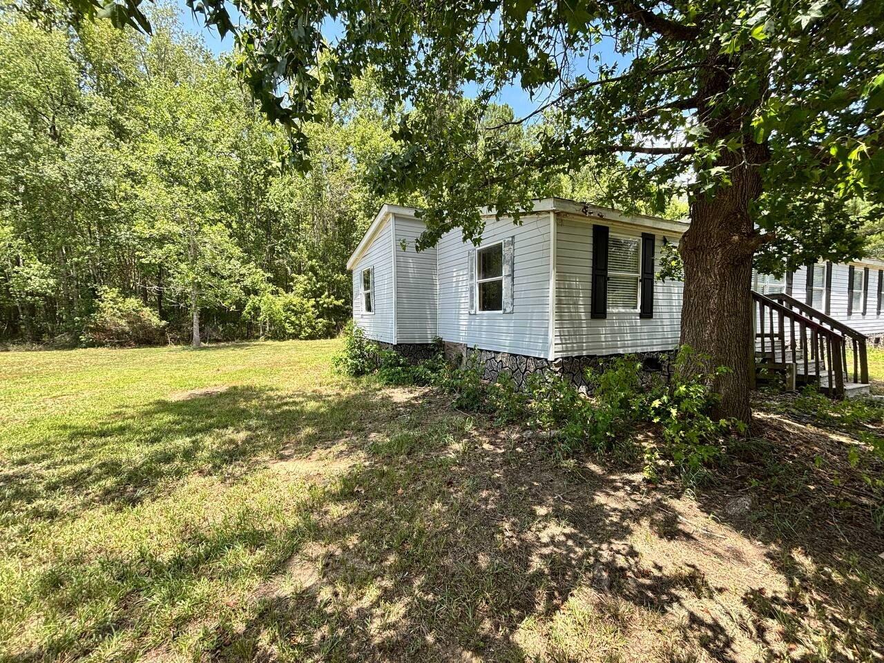Residential in Cottageville 5