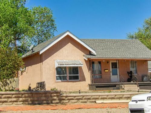 216 Cimarron Ave, La Junta, CO, 81050-1626 | Card Image