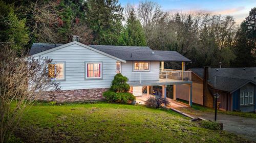 7403 Barrymore Dr, Delta, BC, V4C6X3 | Card Image