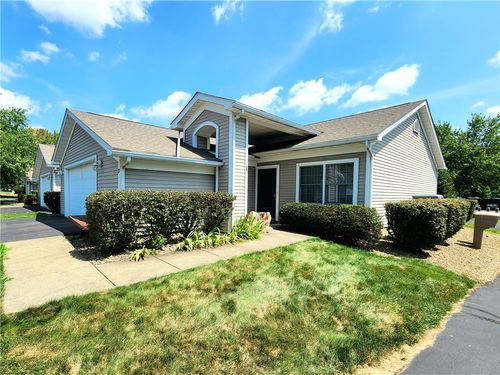 33-33 Golfwood Dr, Hermitage, PA, 16148-3953 | Card Image