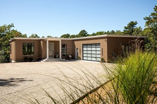 1924 State Rd, Plymouth, MA, 02360-5125 | Card Image