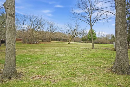 38705 N Pine Grove Avenue, Wadsworth, IL, 60083 | Card Image