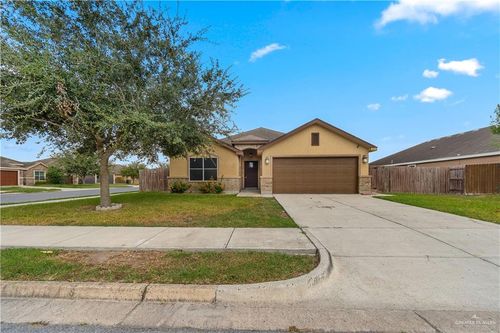 8826 Spoonbill St, Harlingen, TX, 78552-2841 | Card Image